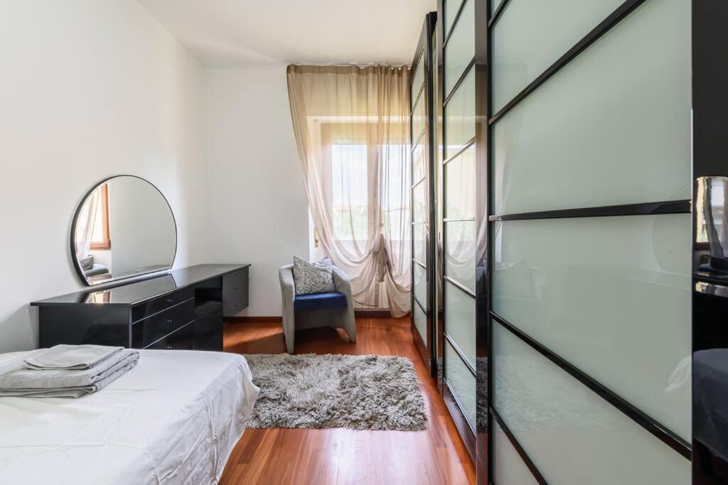 Parking & Wifi City Walls Apartment Pistoia Luaran gambar